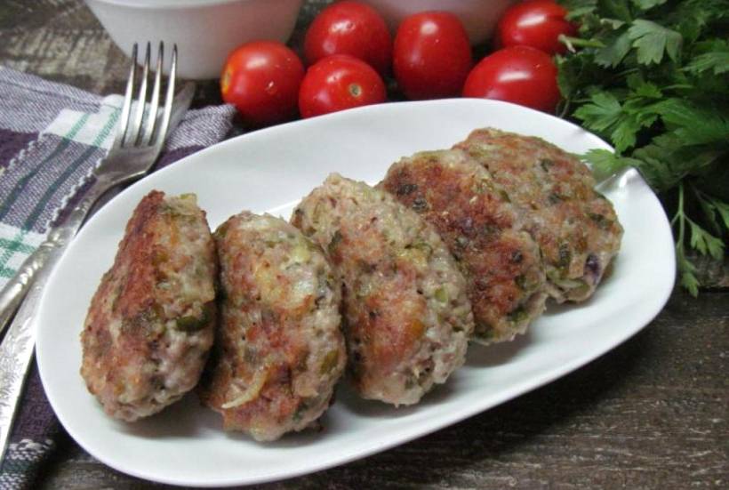Капустные котлеты с мясом