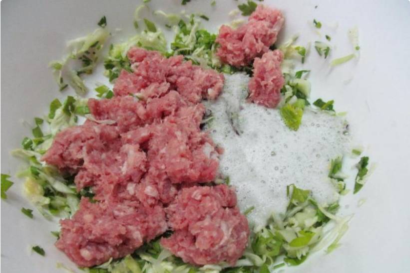 Капустные котлеты с мясом