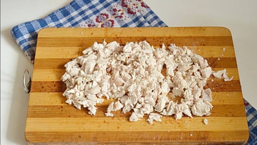Мясной салат с курицей Мясной салат с курицей