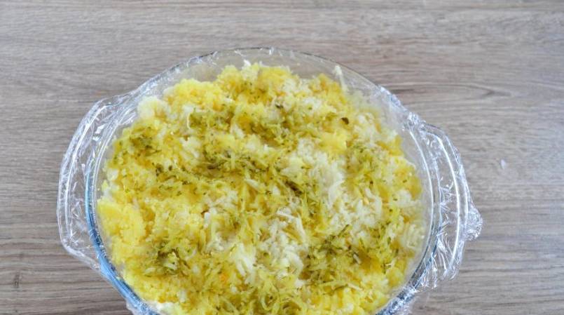 Салат «Лесная поляна» с грибами