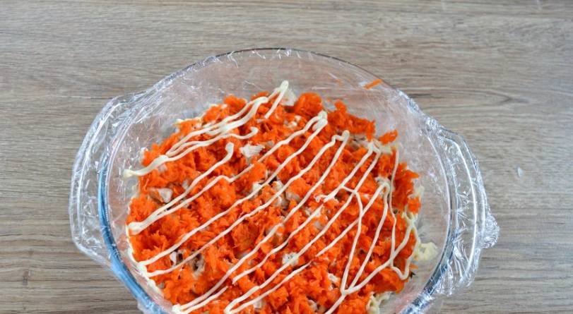 Салат «Лесная поляна» с грибами