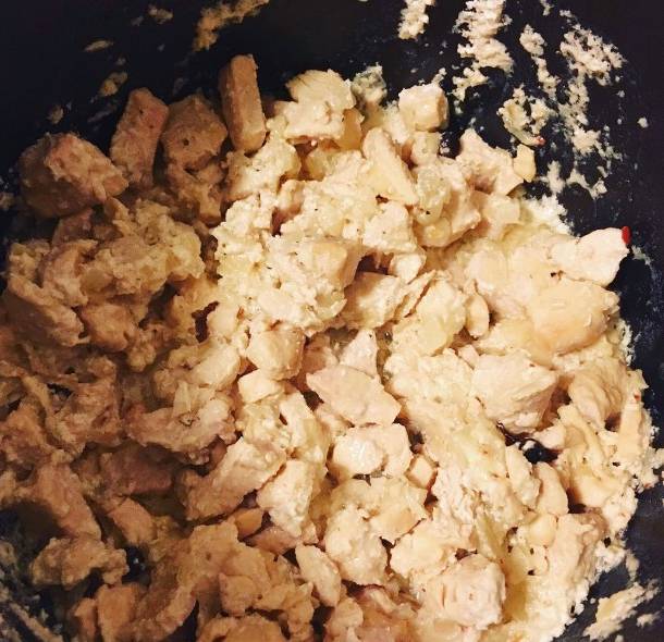 Куриная грудка в мультиварке Редмонд