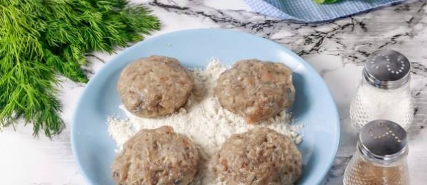 Котлеты из карася с костями через мясорубку