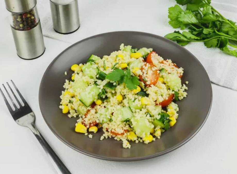 Овощной салат с кускусом