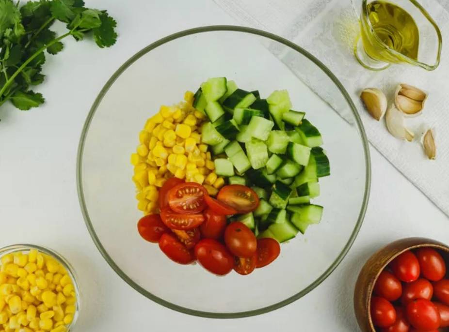 Овощной салат с кускусом