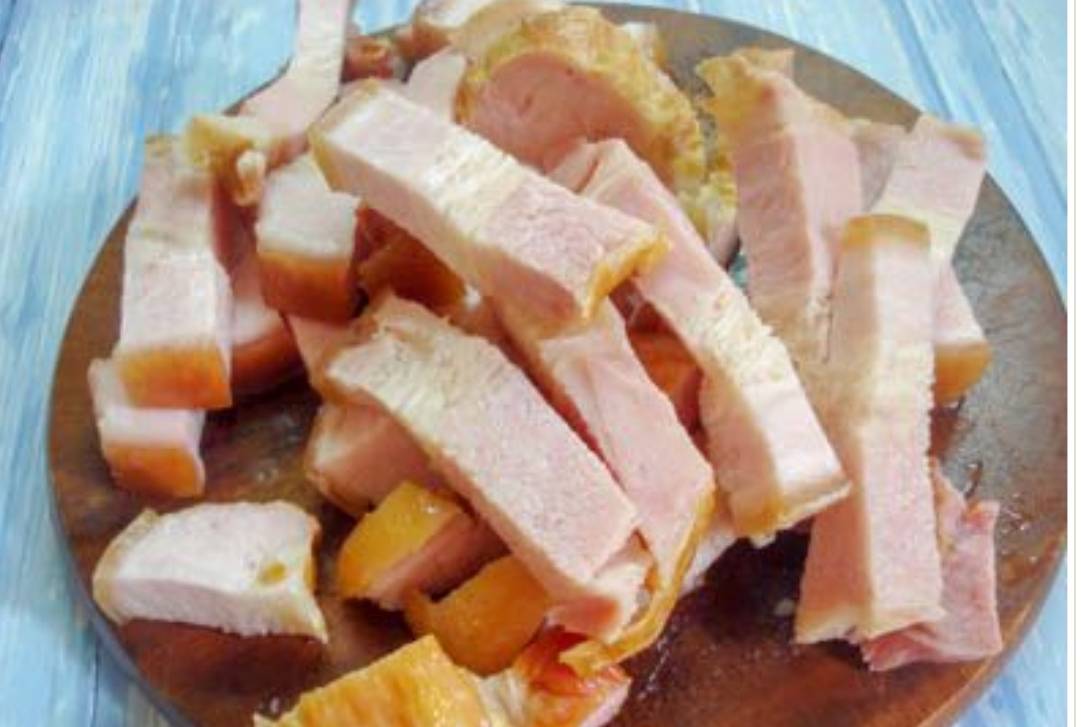 Суп с красной чечевицей и копчёностями