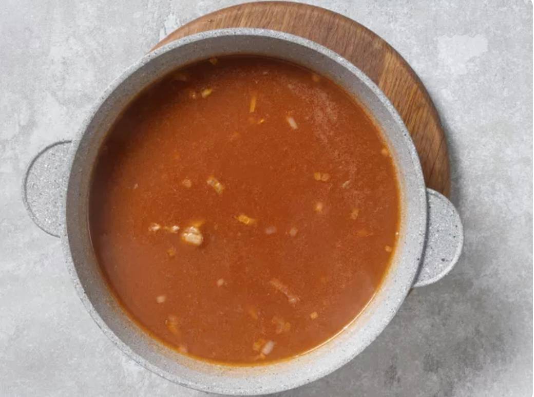 Суп с говядиной, рисом и картошкой