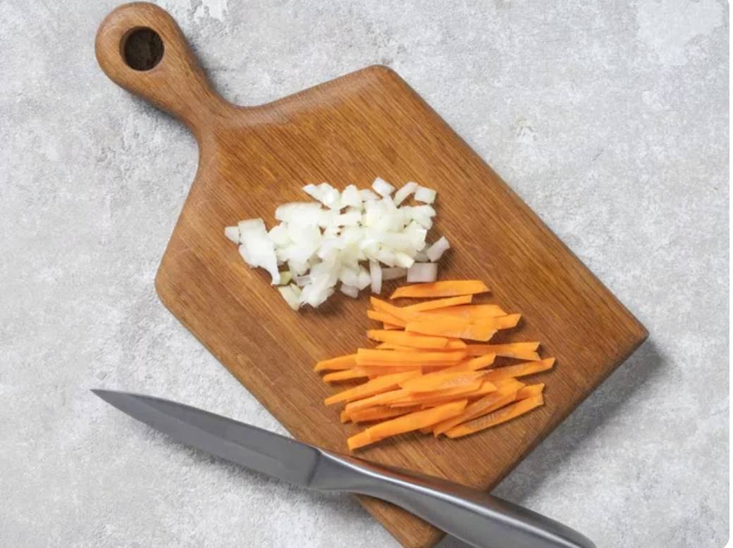 Суп с говядиной, рисом и картошкой