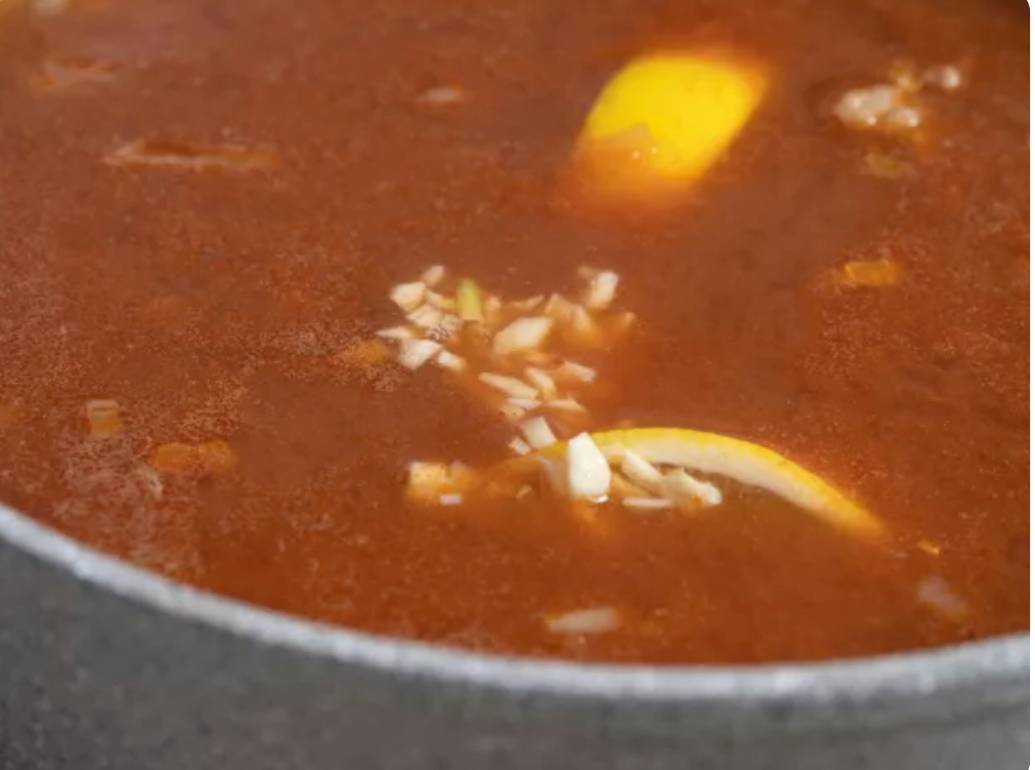 Суп с говядиной, рисом и картошкой