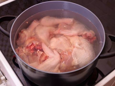 Чечевичный суп с курицей и картофелем