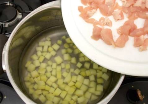 Суп с курицей и сливками