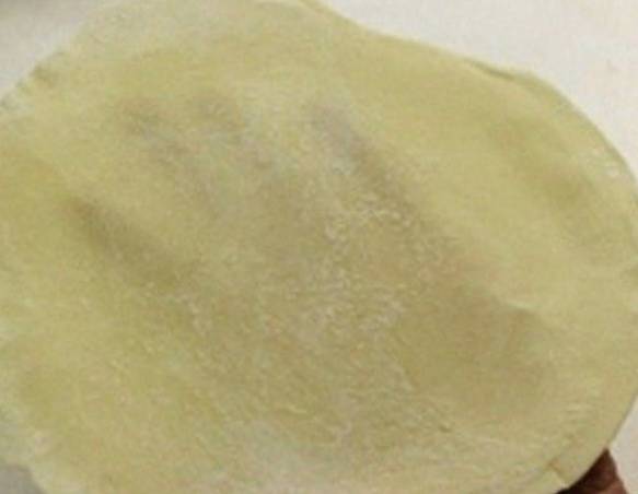 Суп из курицы с лапшой, картошкой, морковью и луком