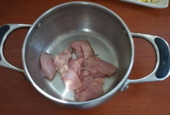 Суп с макаронами, картошкой и мясом