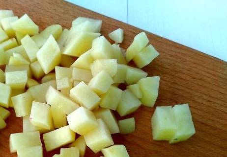 Суп с ревенем и яйцом