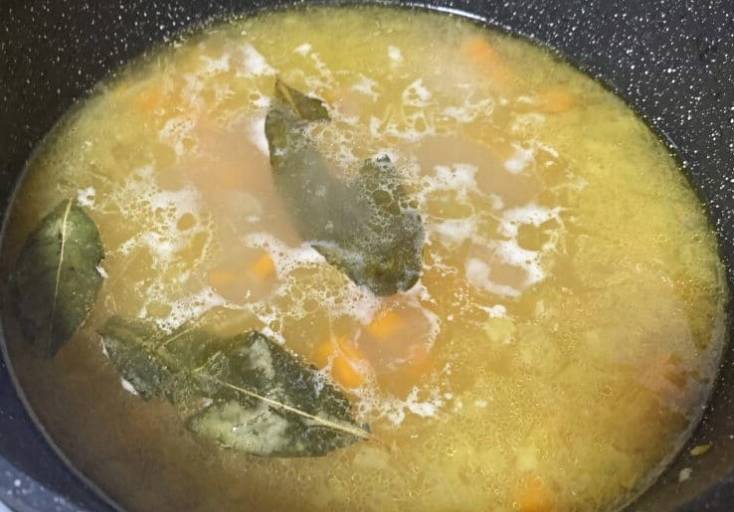 Суп с говядиной и перловкой