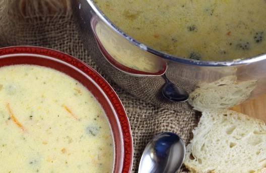 Суп с брокколи и сыром