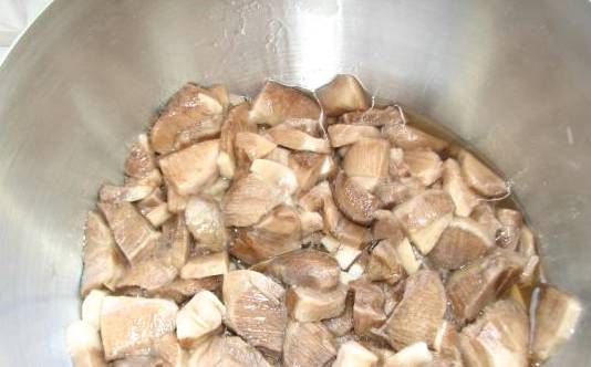 Суп с говядиной и грибами