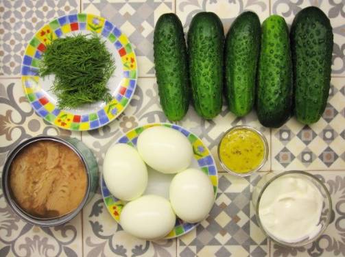 ПП салат с тунцом, яйцом и огурцом
