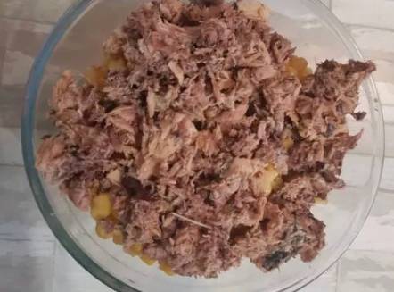 ПП салат с тунцом, кукурузой и яйцом