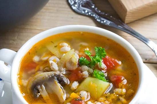 Суп с перловкой и грибами