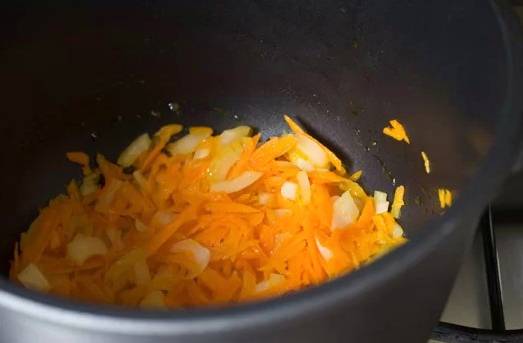 Суп с перловкой и грибами