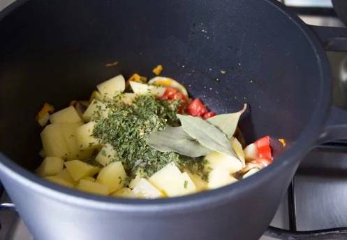 Суп с перловкой и грибами