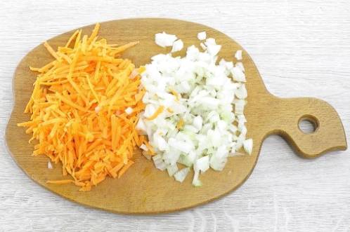 Суп с плавленым сыром, курицей и картошкой
