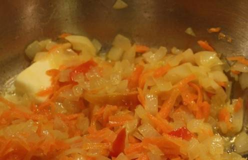 Грибной суп с шампиньонами и плавленым сыром