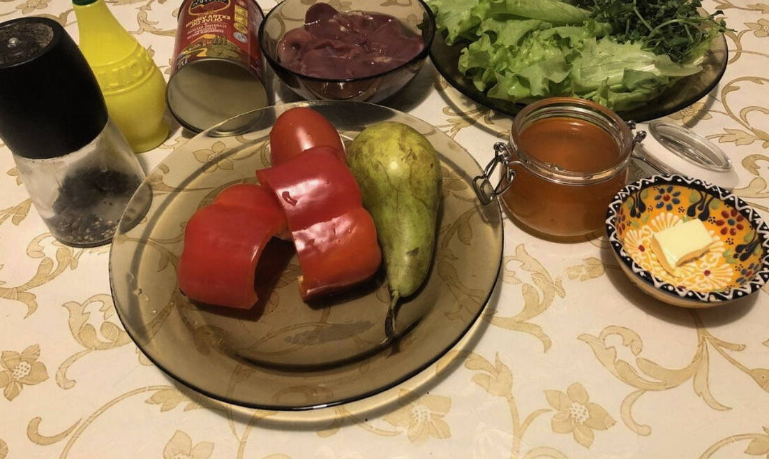 ПП салат с куриной печенью