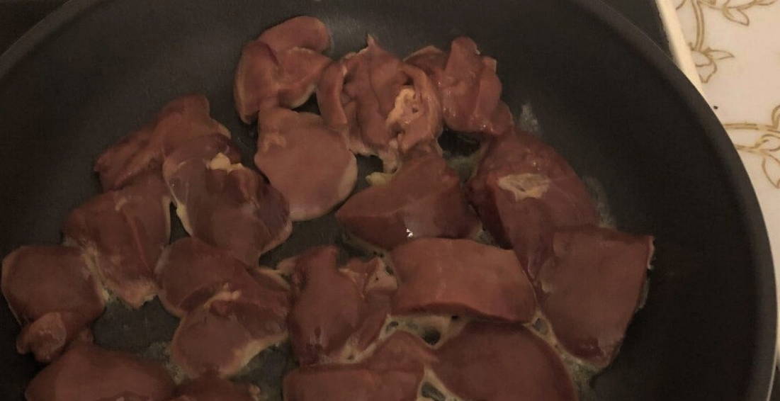 ПП салат с куриной печенью