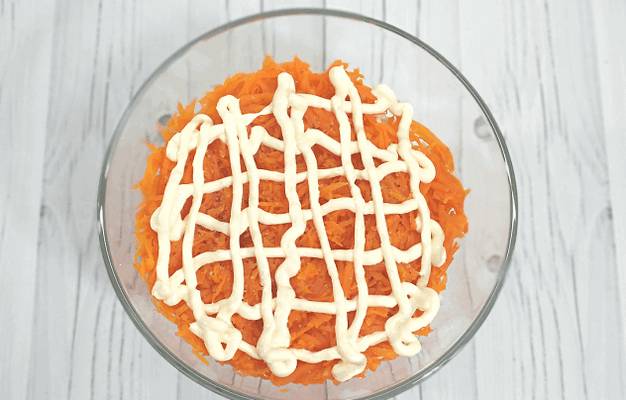 Салат «Генерал» с копченой курицей