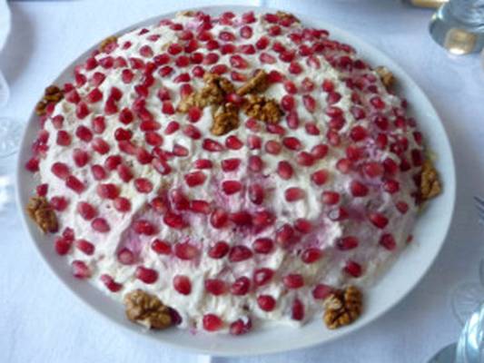 Салат «Генеральский» с курицей - классический рецепт