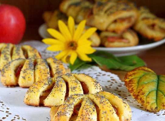 Творожное печенье с яблоками и корицей в духовке