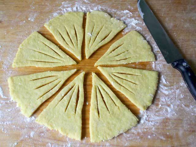 Творожное печенье с яблоками и корицей в духовке