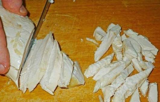 Салат «Английский» с курицей и грибами