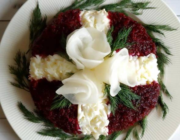 Салат «Генеральский» с редькой и говядиной