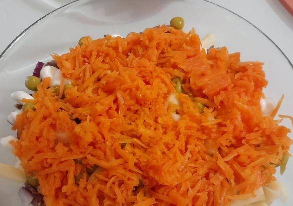 Салат «Генеральский» с говядиной и свеклой
