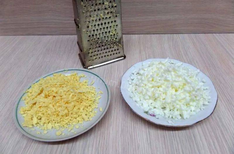 Салат «Адмирал» с кальмарами
