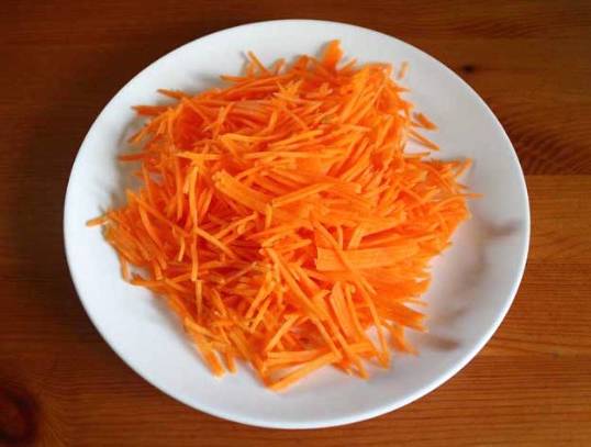 Овощной салат с кунжутным маслом