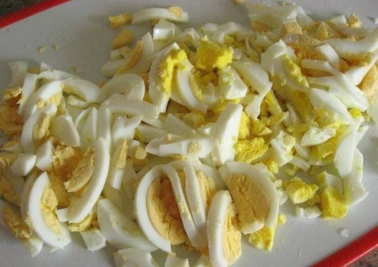 Салат «Баварский» с ветчиной и кукурузой