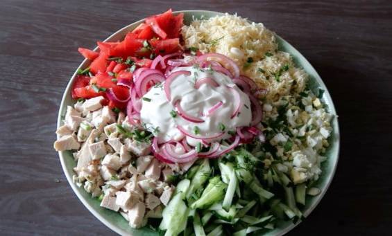 Салат «Бахор» с курицей
