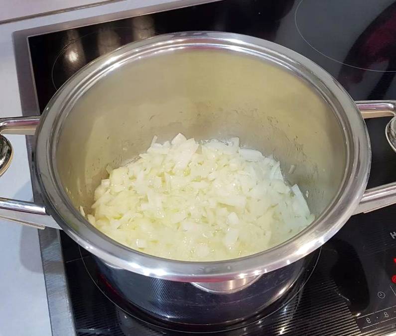 Крем-суп из тыквы с курицей и сливками