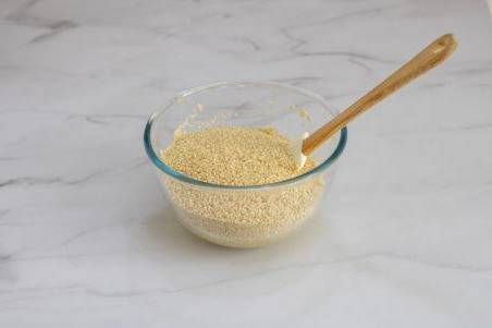 Печенье из банана и кунжута