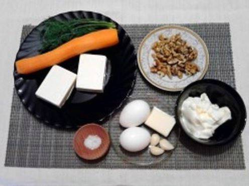 Салат «Белочка» с грецкими орехами
