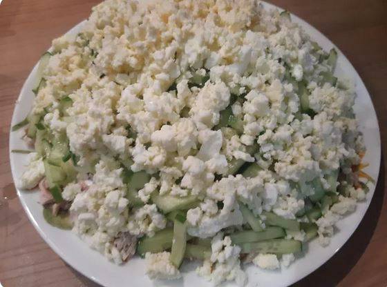 Салат «Белая береза» с курицей и грибами