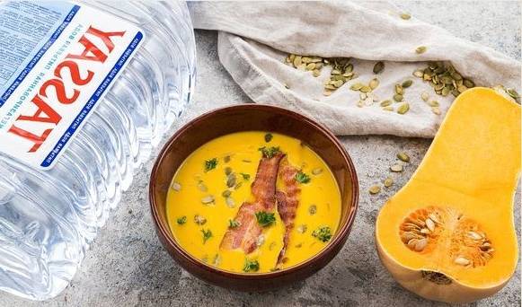Тыквенный суп-пюре с беконом и сливками