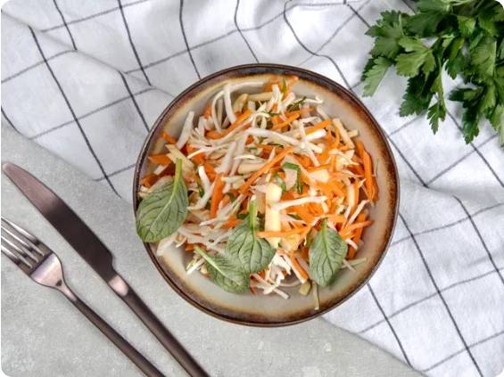 ПП салат с капустой и морковью