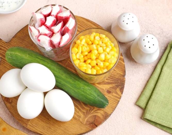 ПП салат с крабовыми палочками на ужин