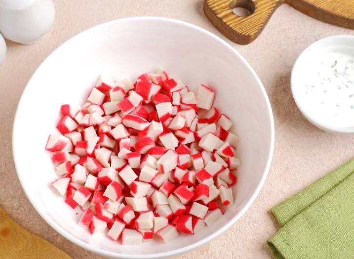 ПП салат с крабовыми палочками на ужин