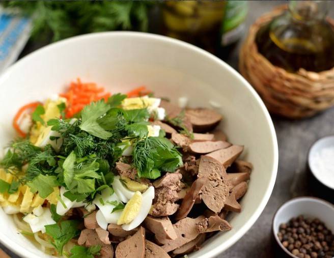 Печеночный салат с морковью по-корейски